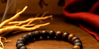 Bracelet Yogi en pierre de lave et bois – Énergie et Ancrage (MTC)